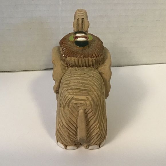 Artesania Rinconada Elephant Handcrafted Figurine Uruguay Signed Figurine 1990s - Picture 5 of 5
